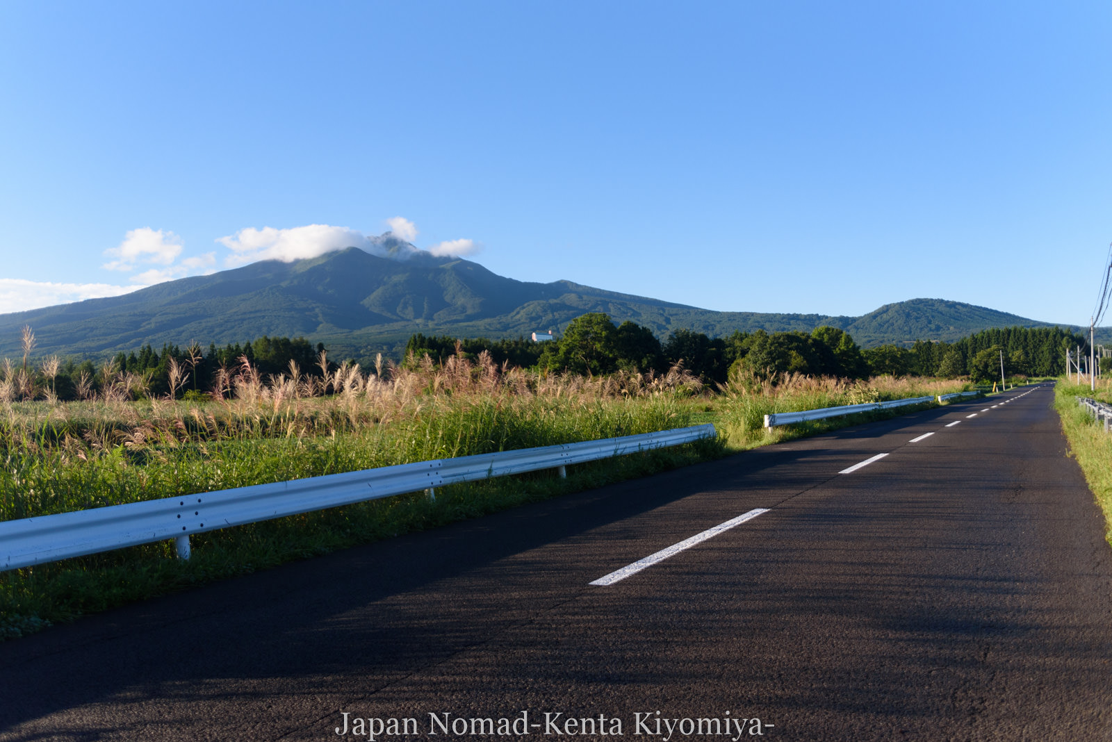 自転車日本一周123日目（岩木山）-Japan Nomad (12)