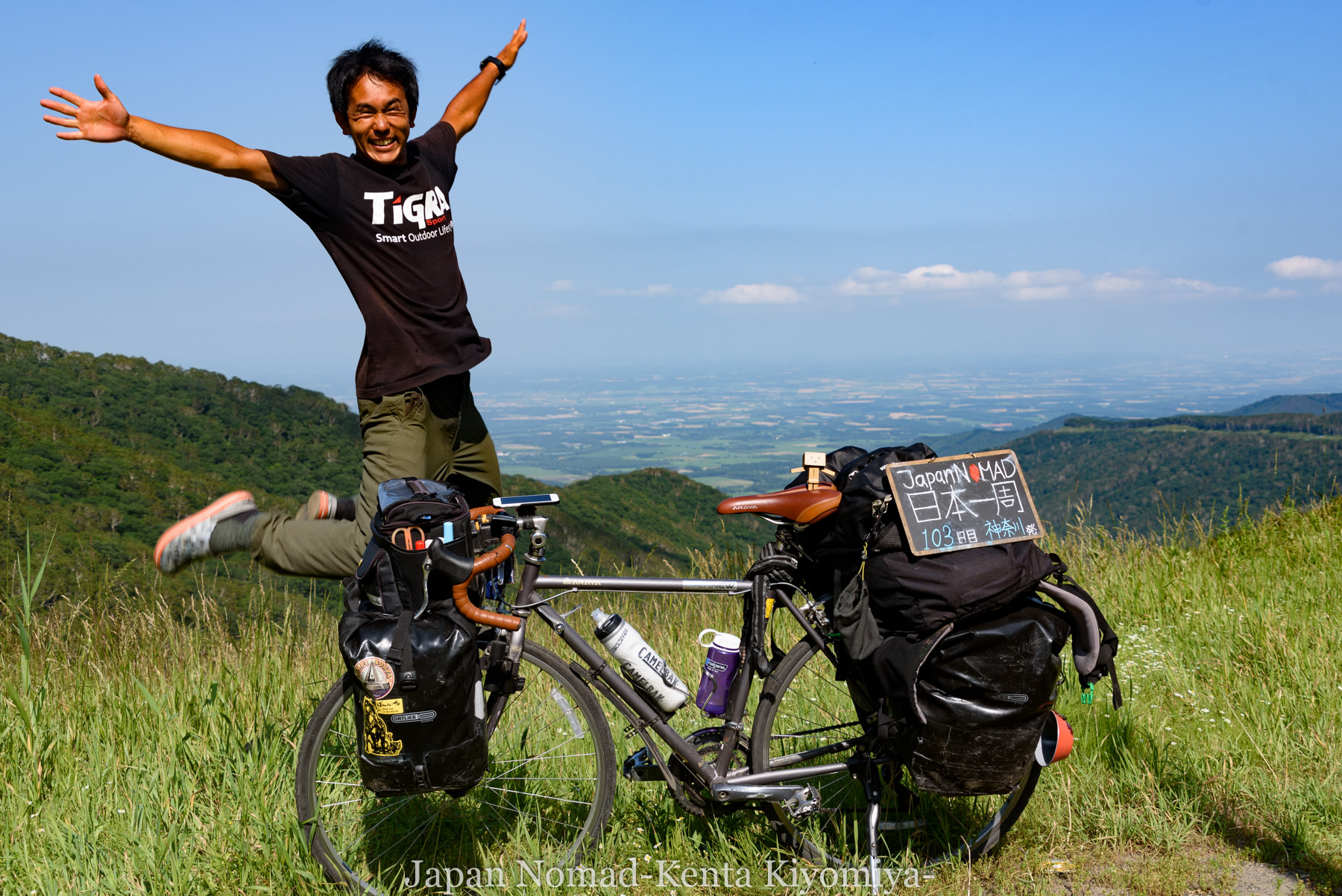 自転車日本一周（日勝峠）-Japan Nomad (26)