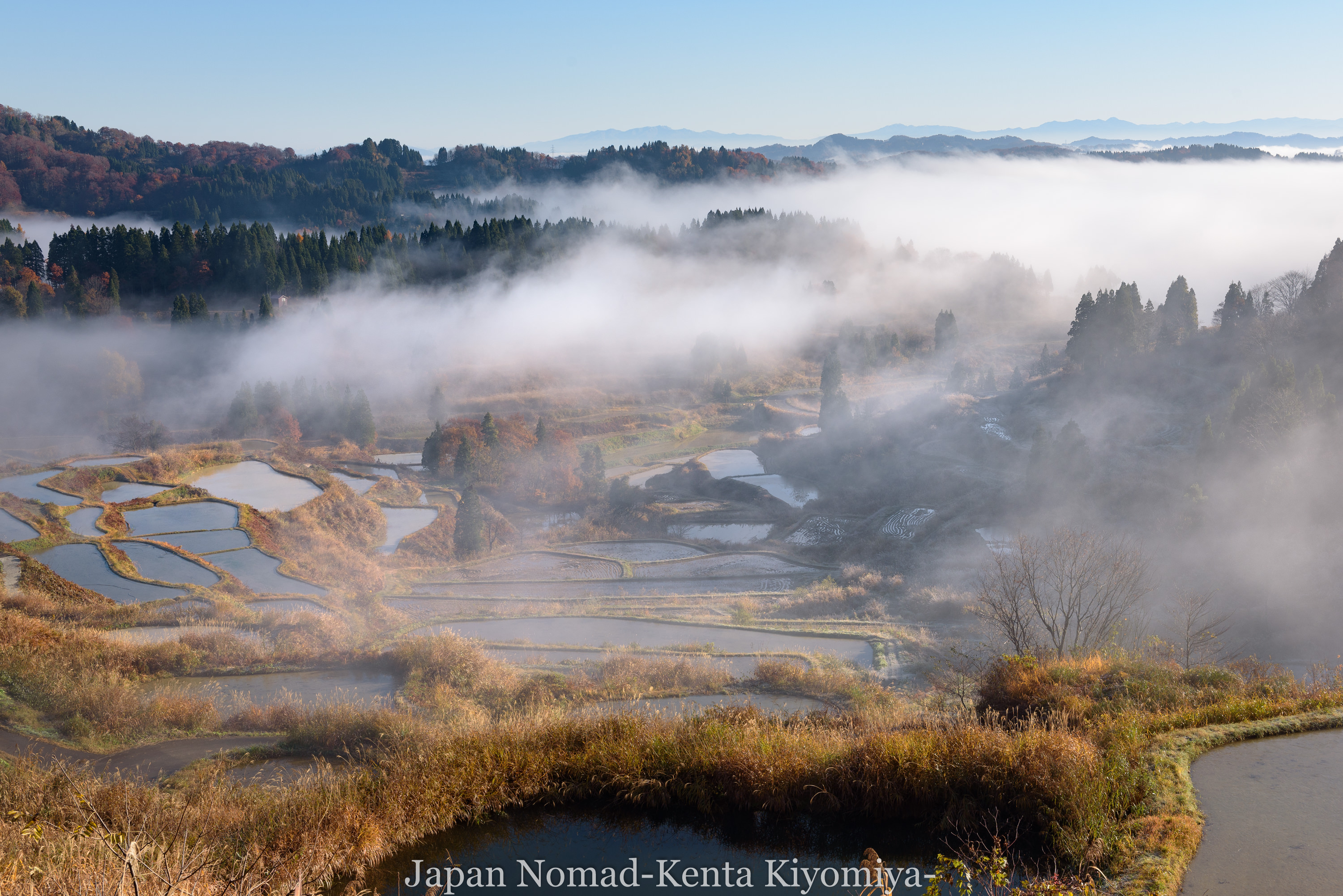 旅141日目 新潟県 星峠の棚田 で極寒に耐えながら雲海と棚田の絶景を撮影 Japan Nomad